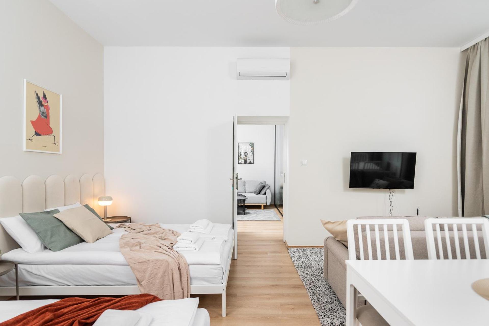 Modern Centrally Located Apartments - By Upstairs 克拉科夫 外观 照片